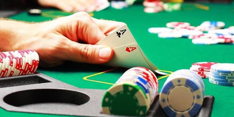 Hướng dẫn chơi Poker dễ hiểu nhất