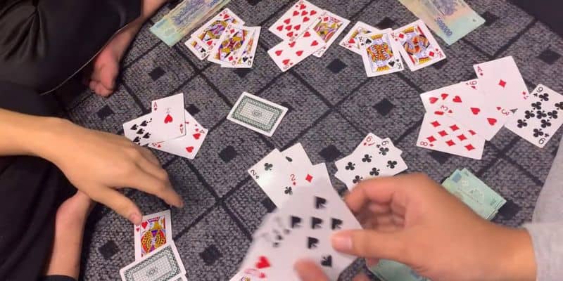 Thuật ngữ thường dùng trong game bài phỏm